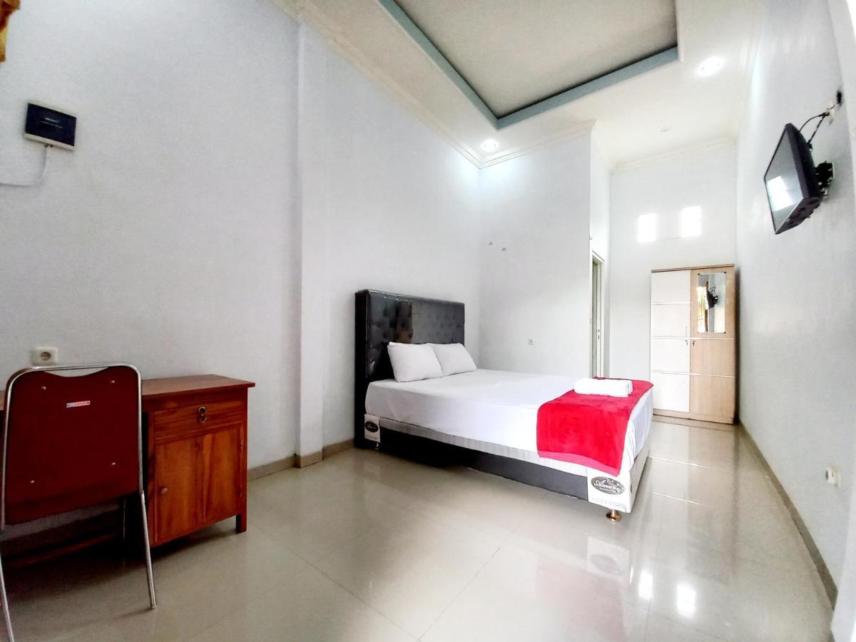 Harmony House Syariah near Alun Alun Pati Hotel Luaran gambar